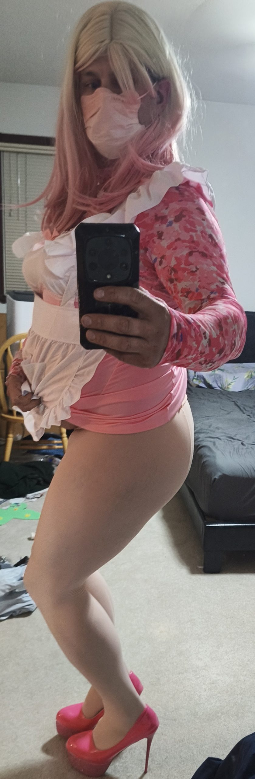 Paula Pink Maid