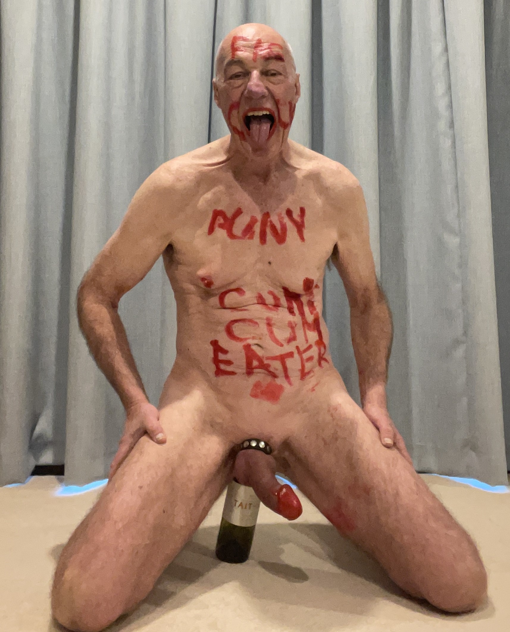 Rob Venuta exposed – Rob Venuta fucks his ass as per @MistressAdmin’s Wheel task for him