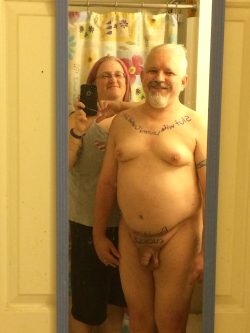 Exposed CFNM  cuckold cumpig husband Jim Elliott from Maryland