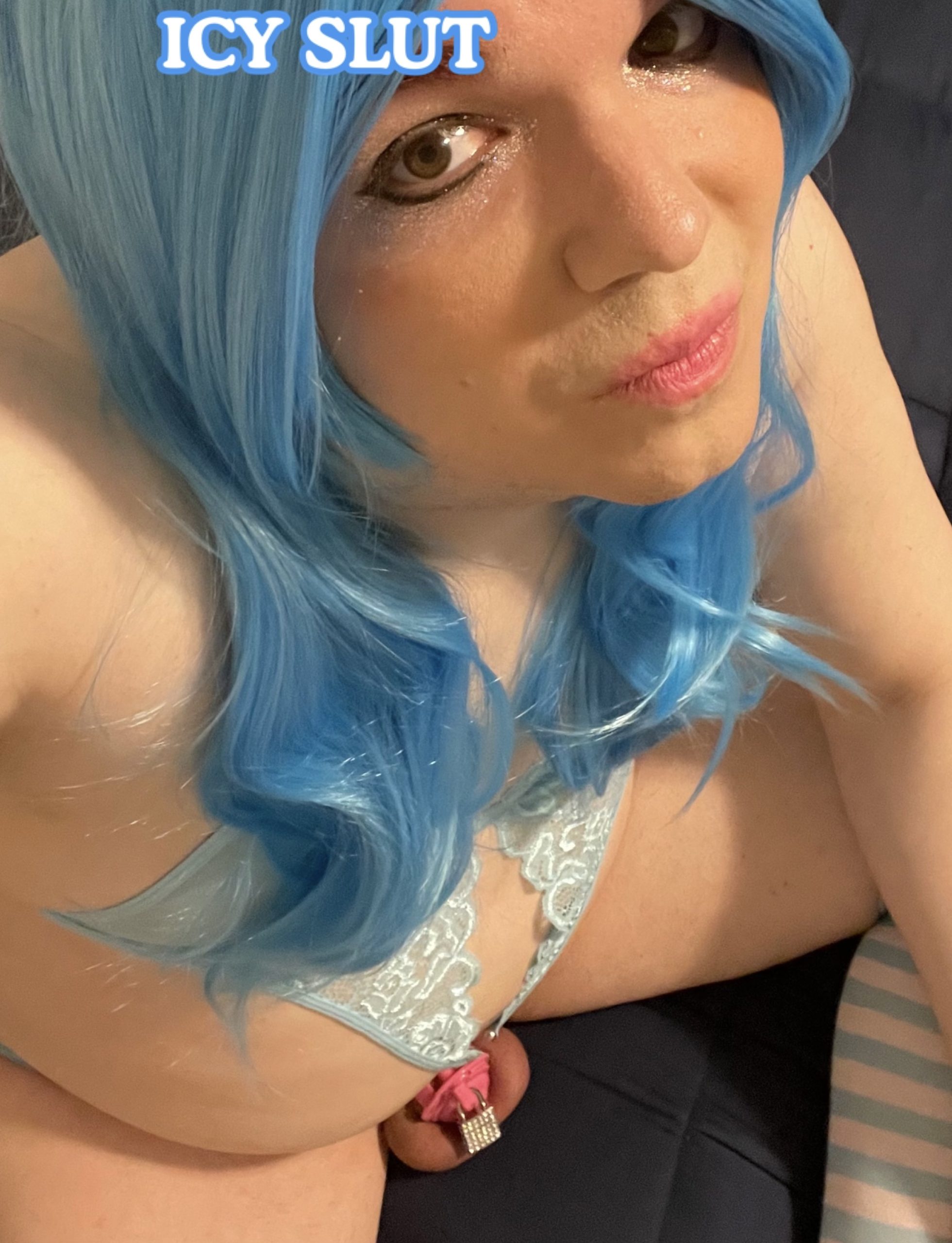 Download, extend, and expose this pathetic sissy princess