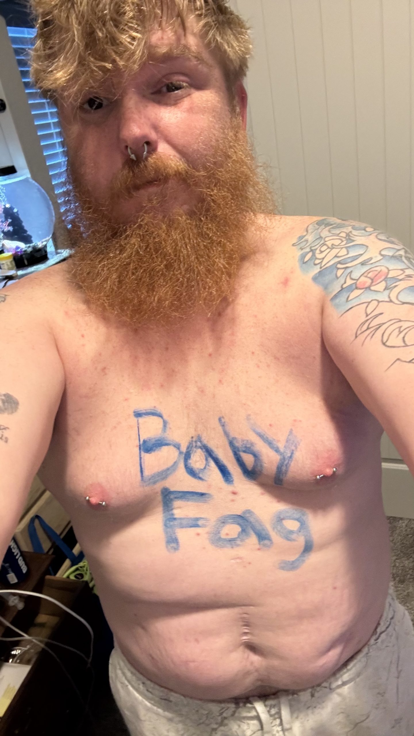 Diaper f*g exposed