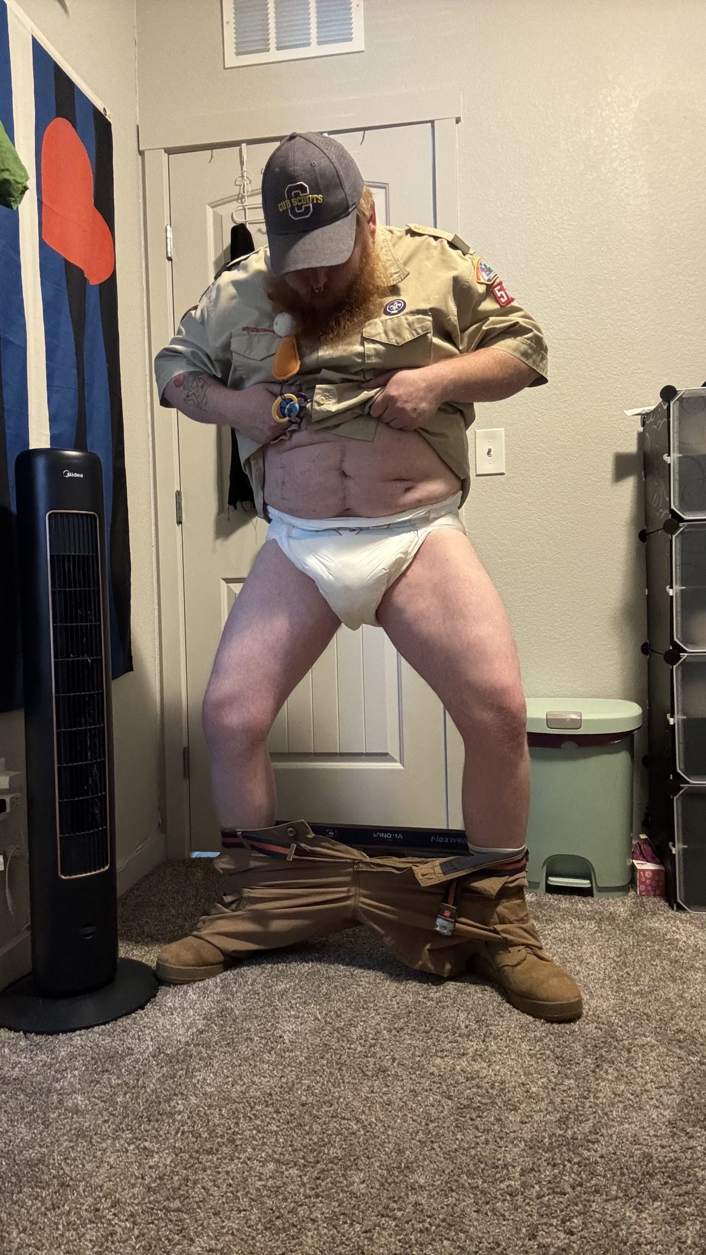 Brennon exposed f*g – Diaper f*g exposed and humi