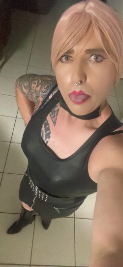 Cherry69 – Sissy fuck toy cherry