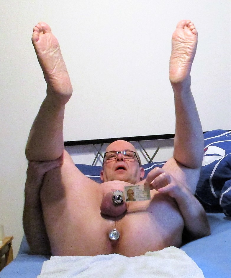 Naked with ID