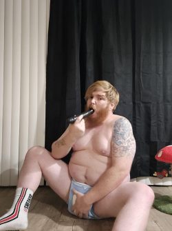 Diaper f*g exposed