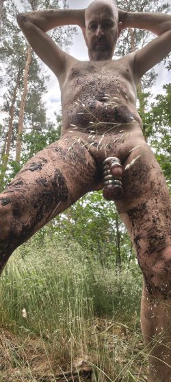 Tony Hellemans – slave Tony goes dirty in forest