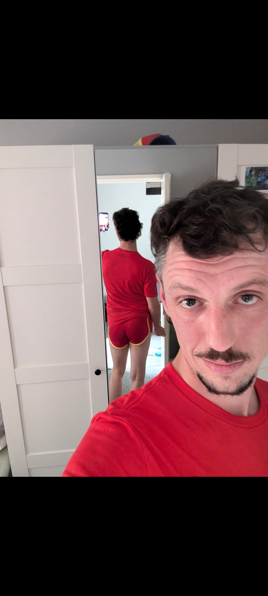 Paul McGrady Belfast nsfw – Some outfit decisions