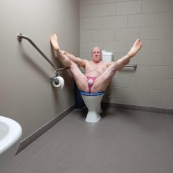 Sabrinaf*g – Pink panty f*ggot