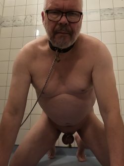 Exposed owned kinky f*g