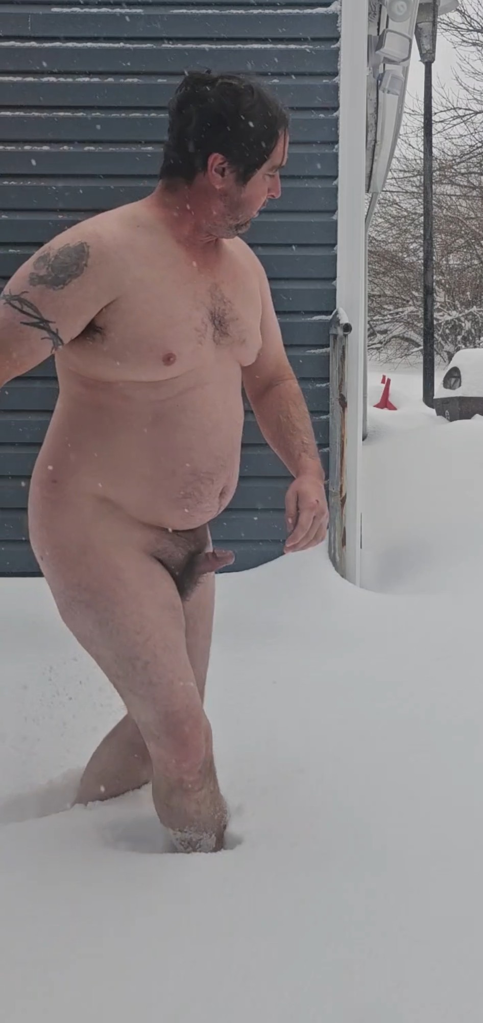 Little_dick_dan  – Naked snow angel