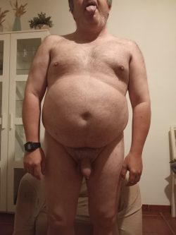 Fat spanish f*g