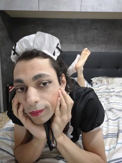 Sissy maid